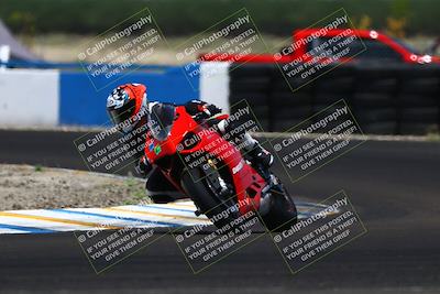 media/Jun-07-2025-TrackDaz (Sat) [[4413525952]]/C Group/1240pm (Turn 1)/